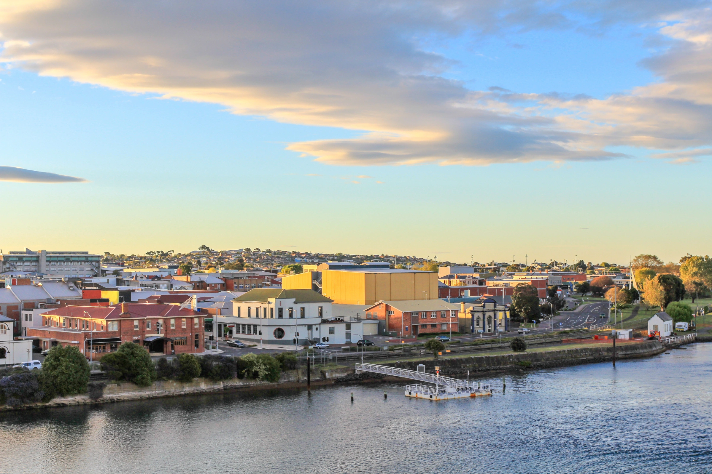 Devonport,_Tasmania[1].webp